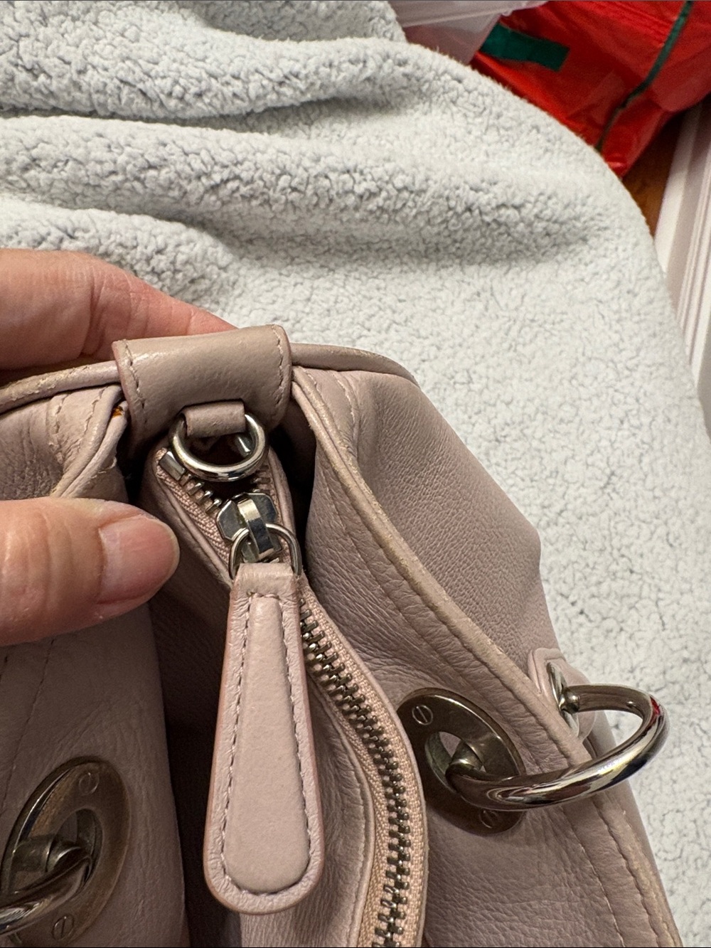 ⭐️Auth Christian Dior Pebbled Leather Boston Bowling Bag – Pale Blush Pink 2013 - Picture 5 of 17